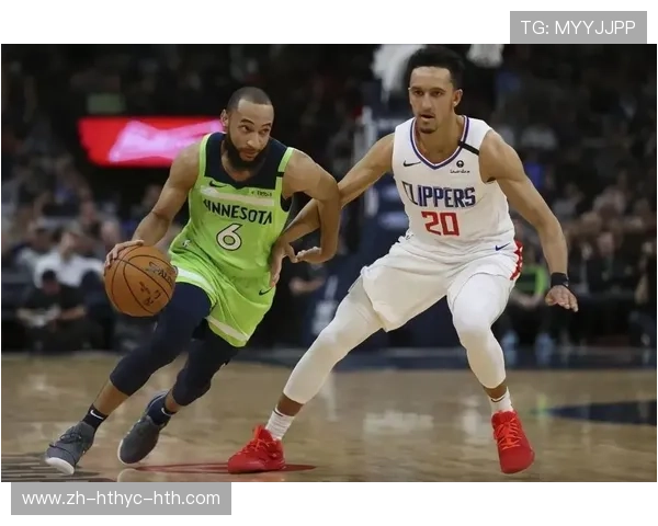 顶级篮球足球联赛薪酬差距解析与运动员收入阶层深度剖析