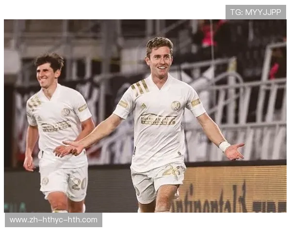 高强度对抗环境下女性足球选手伤病防护体系的构建与实践探索 高强度对抗环境下女性足球选手伤病防护体系的构建与实践探索